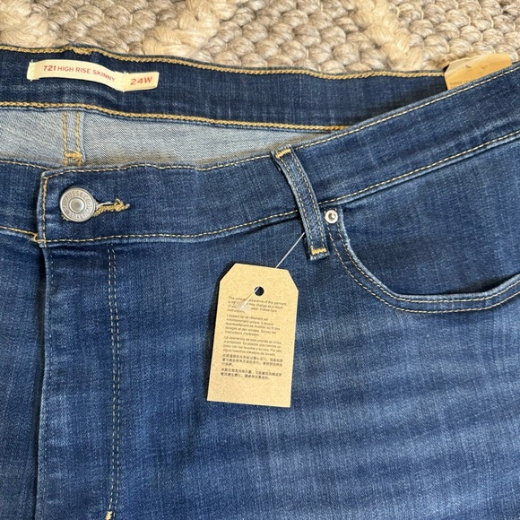 NWT! Levi’s 721 High-Rise Ripped Skinny Blue Hypersoft Jeans Women’s Size 24W - Picture 2 of 10